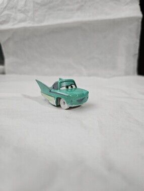 Disney Pixar Cars 2021 Mini Racers Christmas Advent Calendar Flo